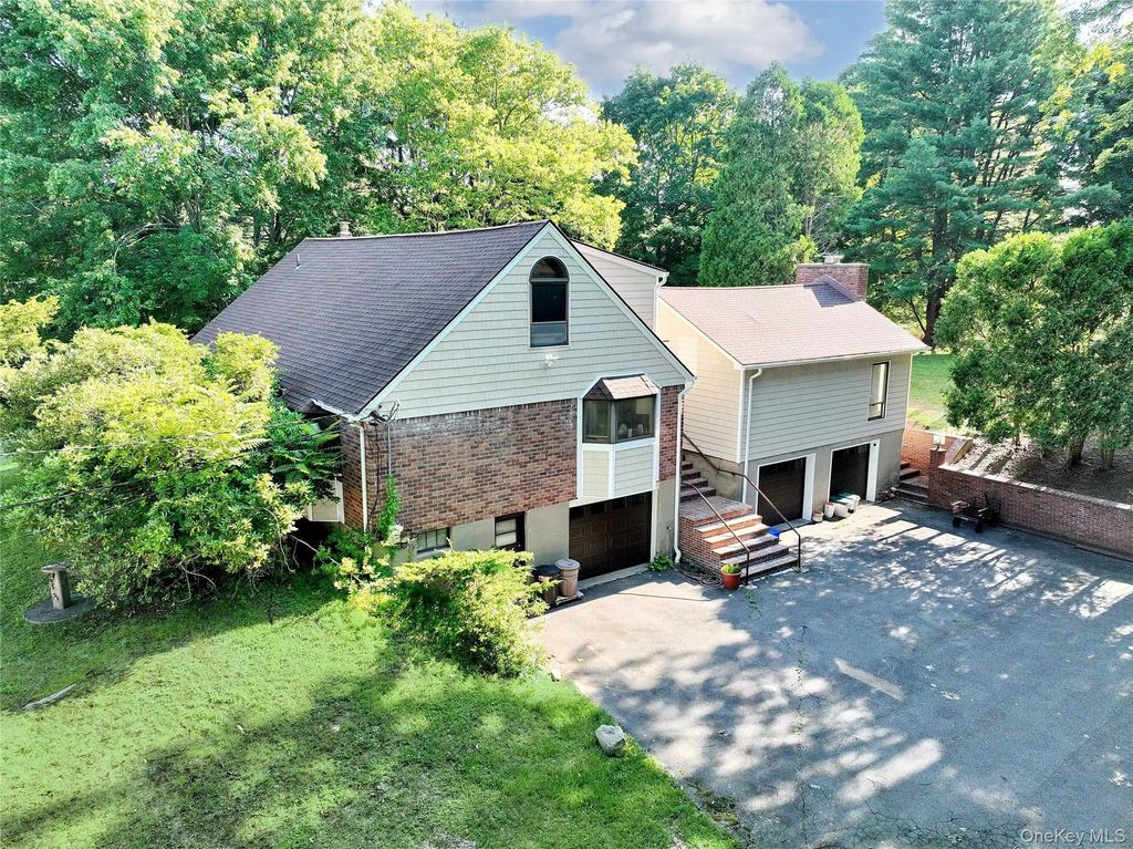 70 Buena Vista Road, New City