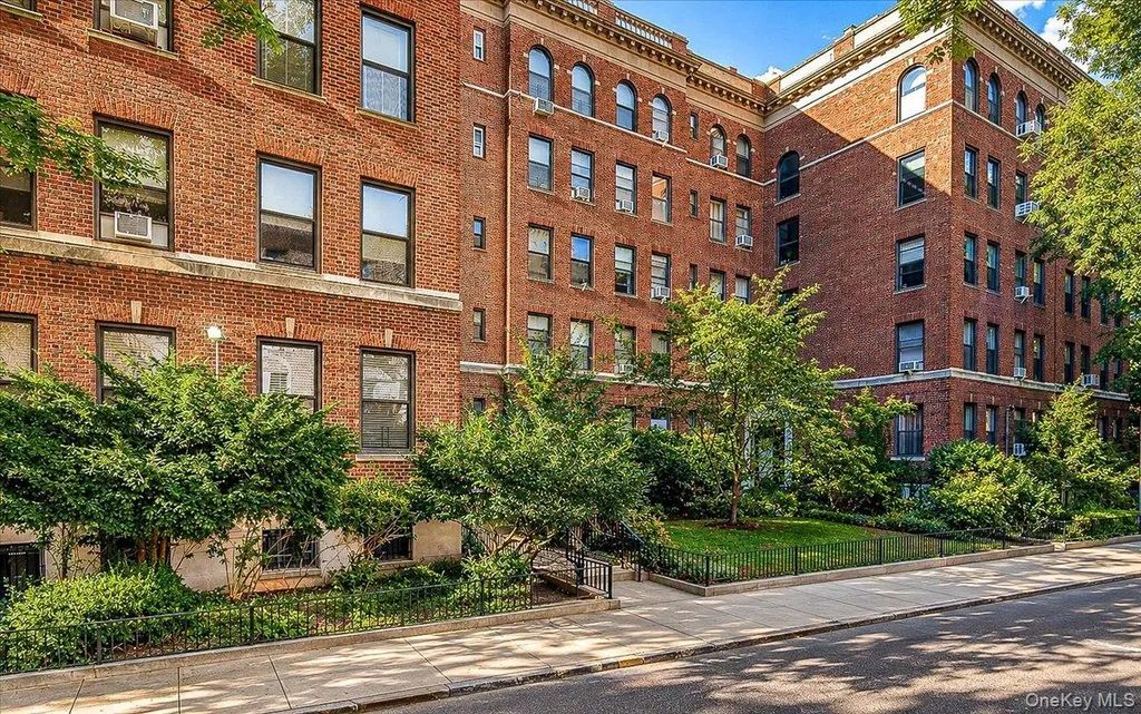 37-28 80th Street # 31, Jackson Heights