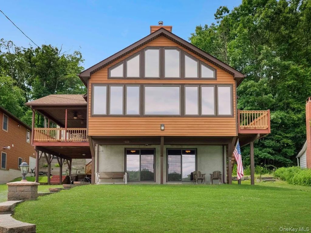111 Mohican Trail, Glen Spey