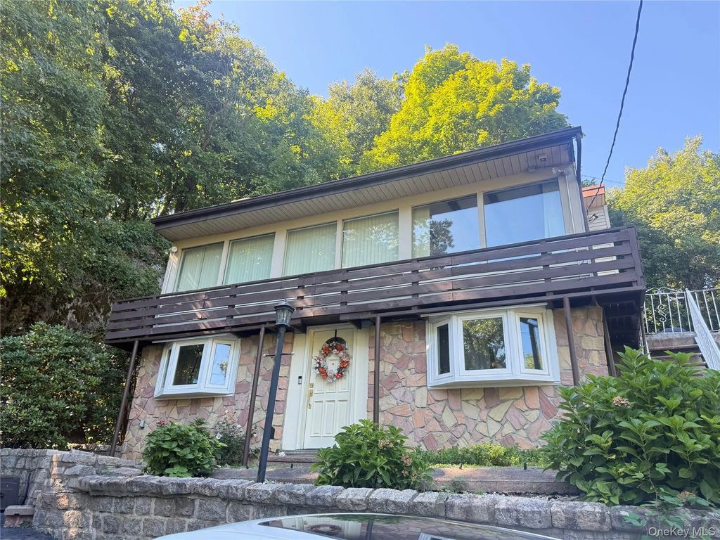 25 Chatham Terrace, Yonkers