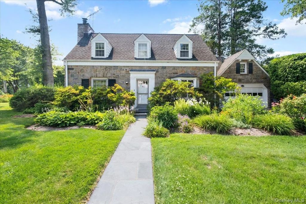 115 Ogden Avenue, White Plains