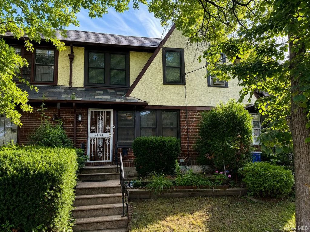 6766 Exeter Street, Forest Hills