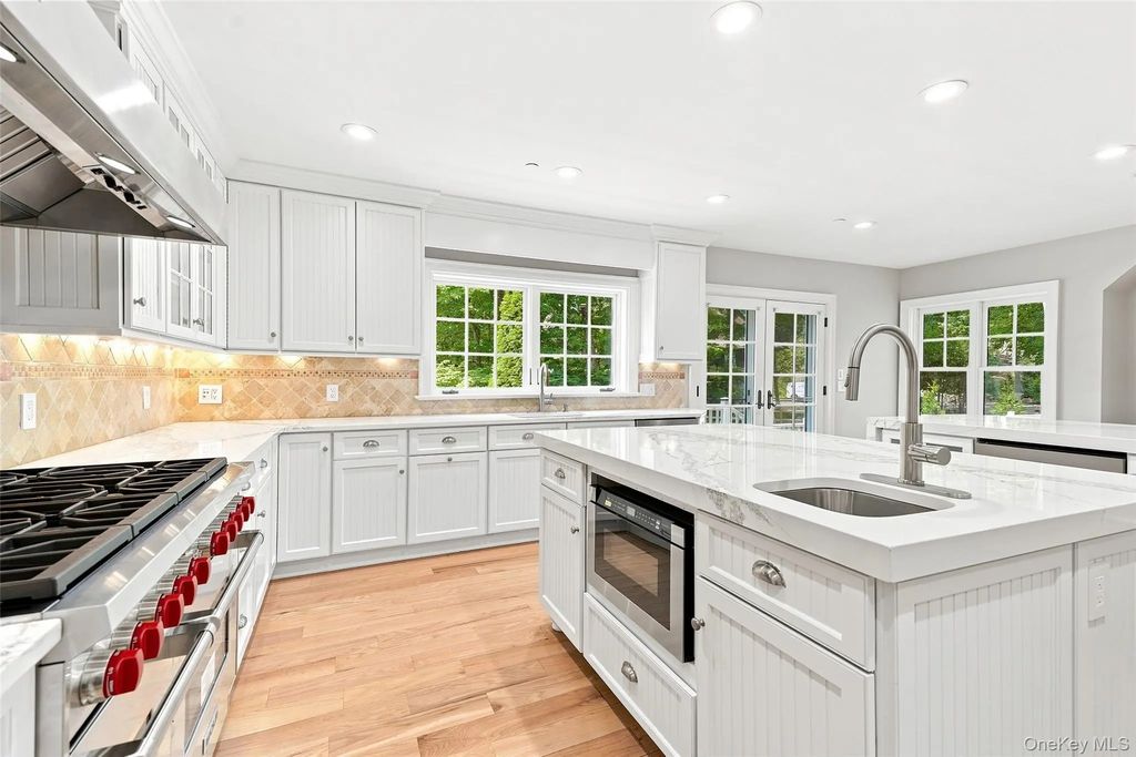 38 Lincoln Avenue, Rye Brook