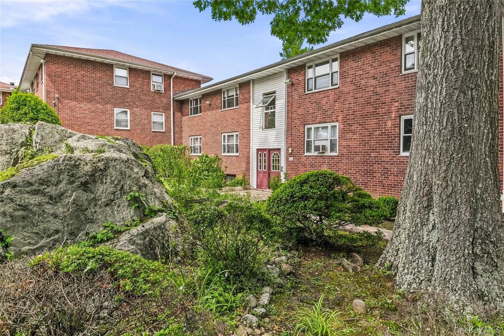836 N Broadway # 2d, Yonkers