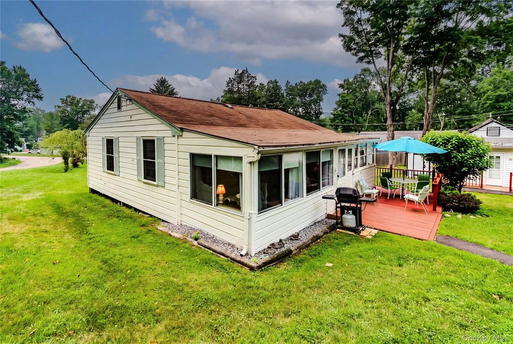 7 Brodie Road # 27 & 28, Hopewell Junction
