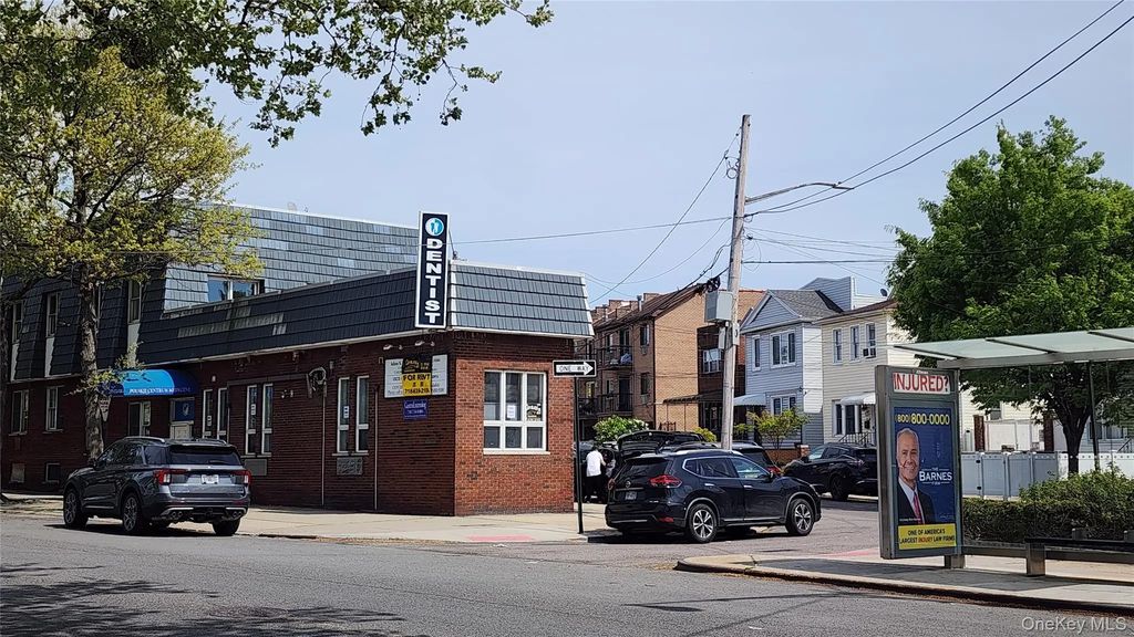 5968 Grand Avenue, Maspeth