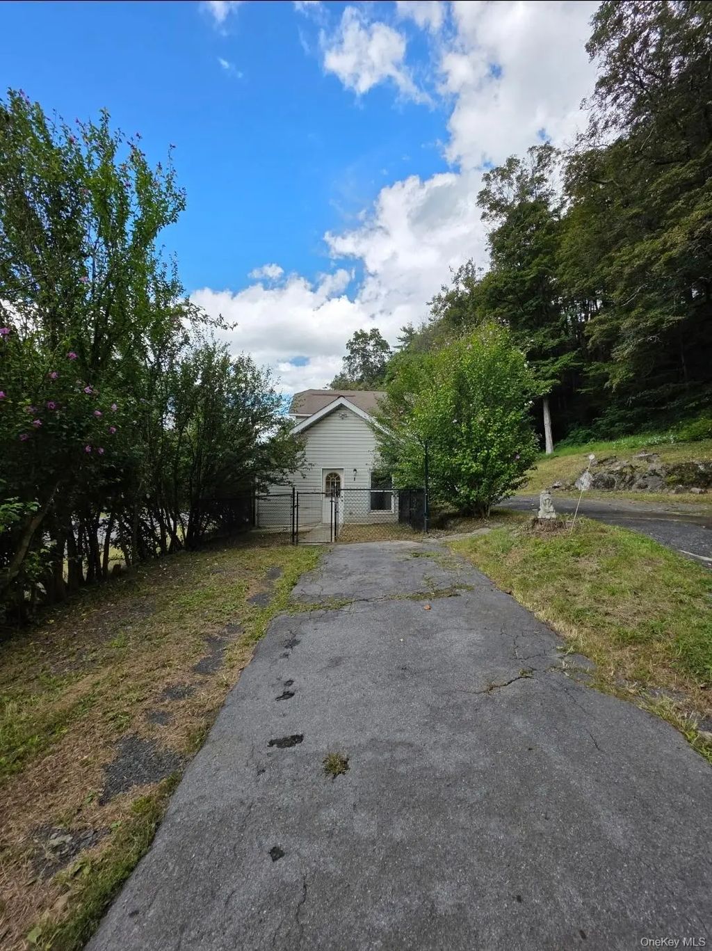 2694 Route 9w, Saugerties