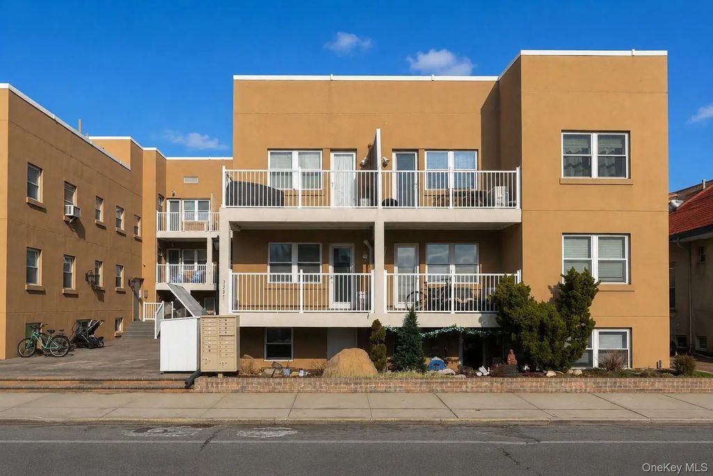 251 W Broadway # 210, Long Beach