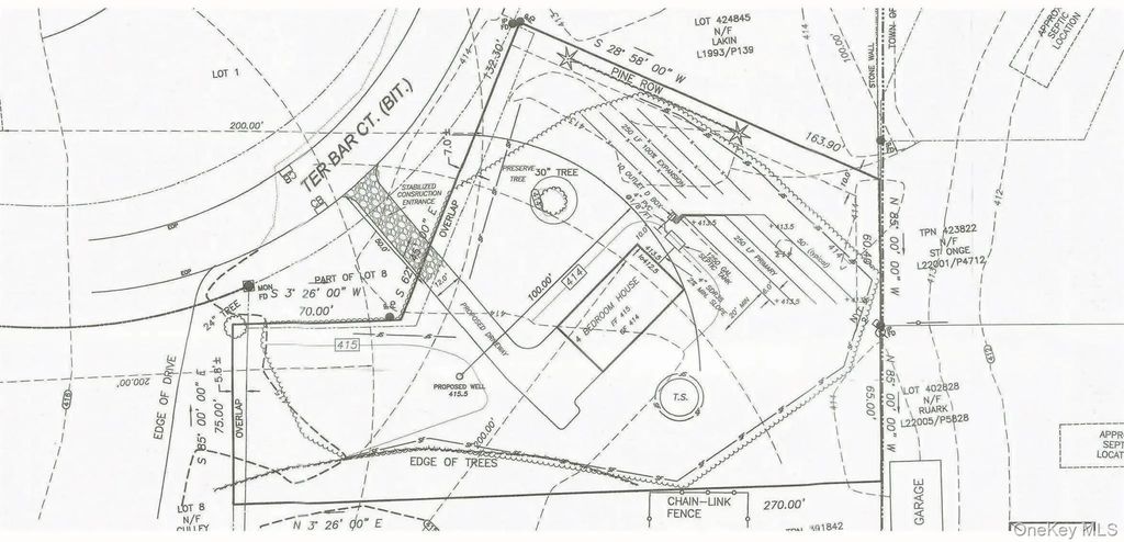 9 Ter Bar Court, Dover Plains