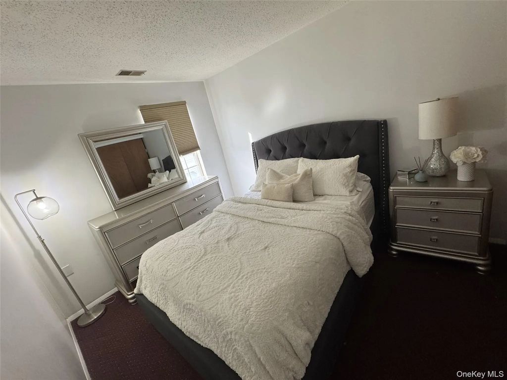 3102 Whispering Hills # 678, Chester