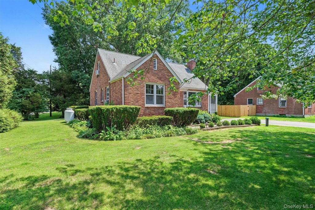 1 Woodland Road, Beacon