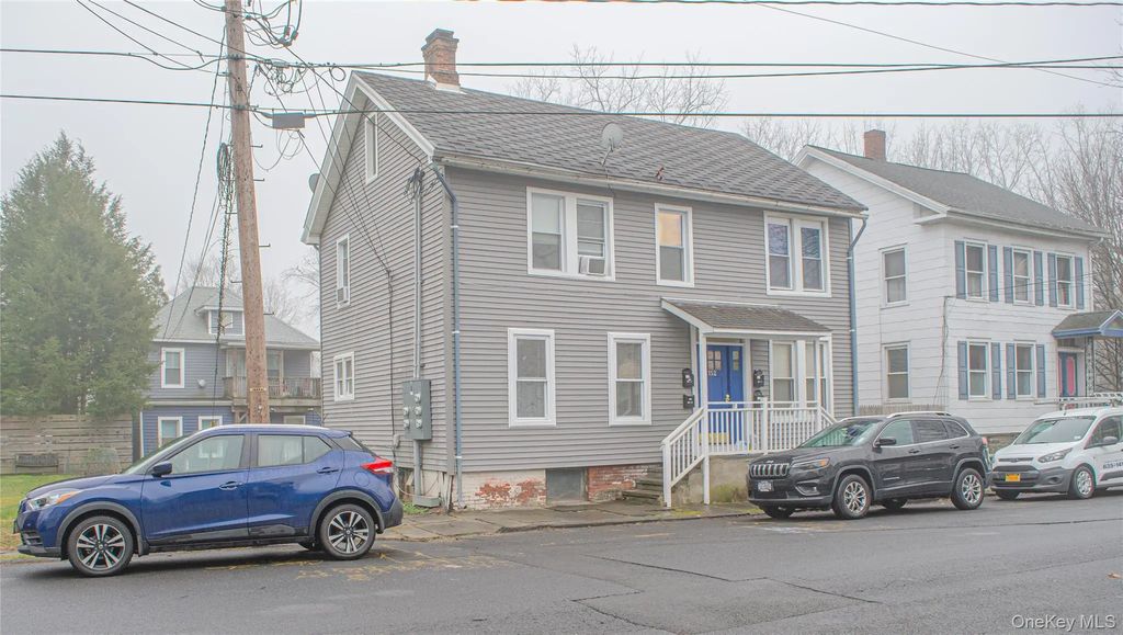 152 Saint James Street # 4, Kingston