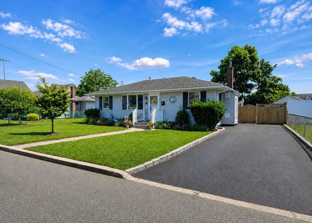 8 Harrison Street, Patchogue
