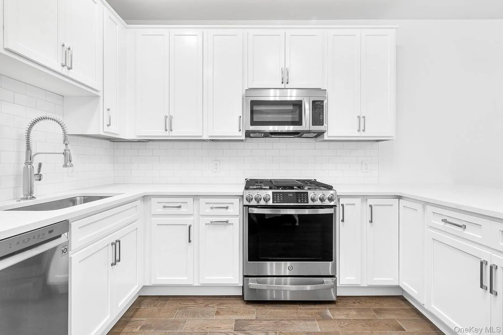 206-208 Main Street # 4, Beacon