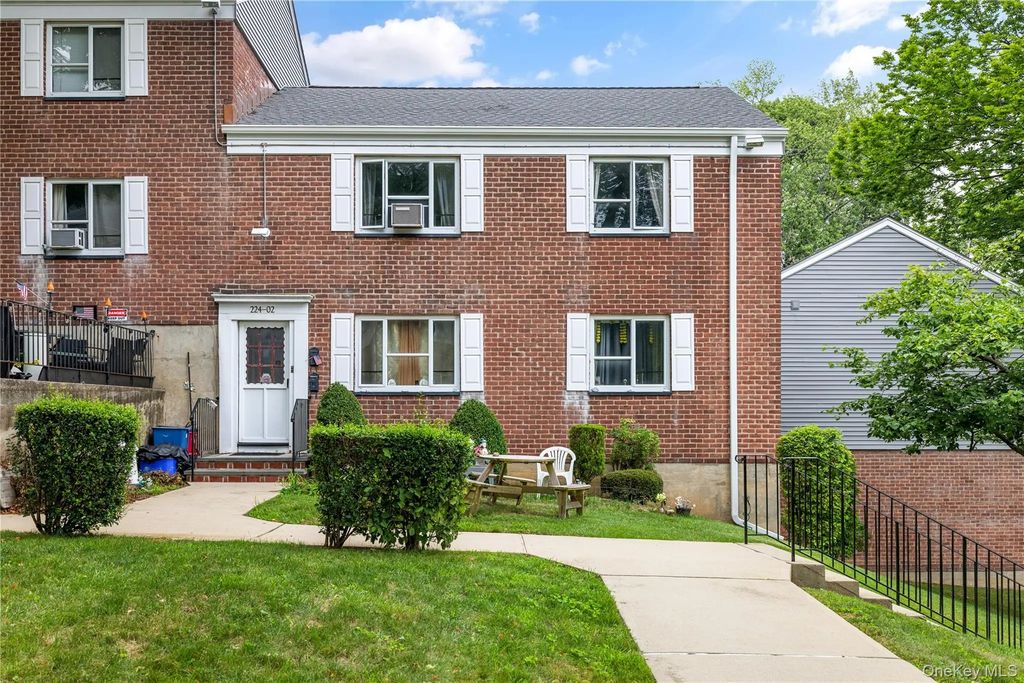 224-02 Stronghurst Avenue # 208, Queens Village