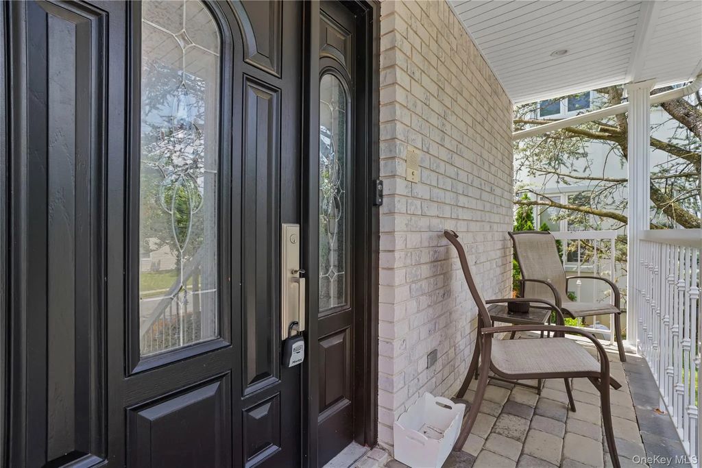 268 Ardsley Street, Staten Island