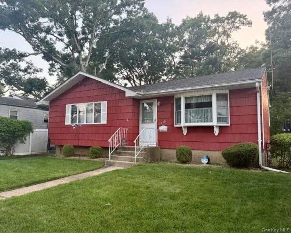 N/A, West Babylon