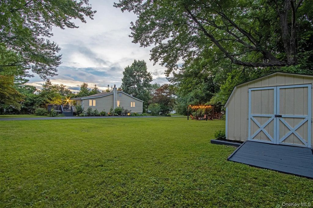 7 Horton Road, Carmel