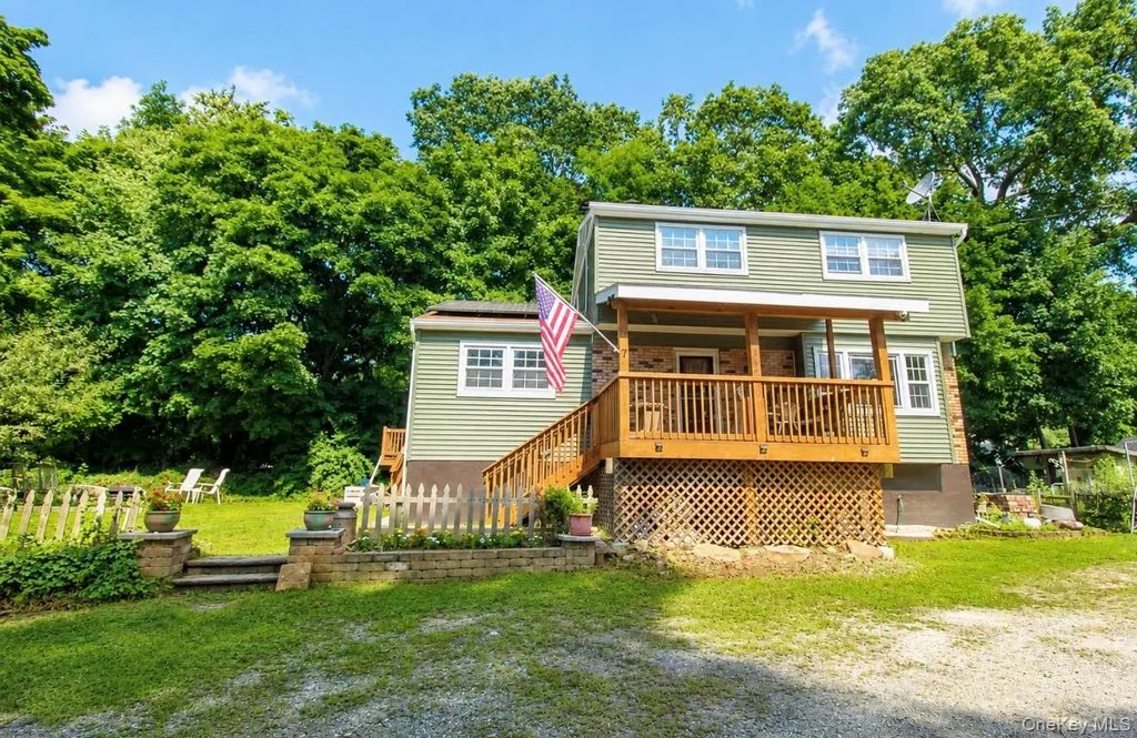 7 Graziano Lane, Highland Falls