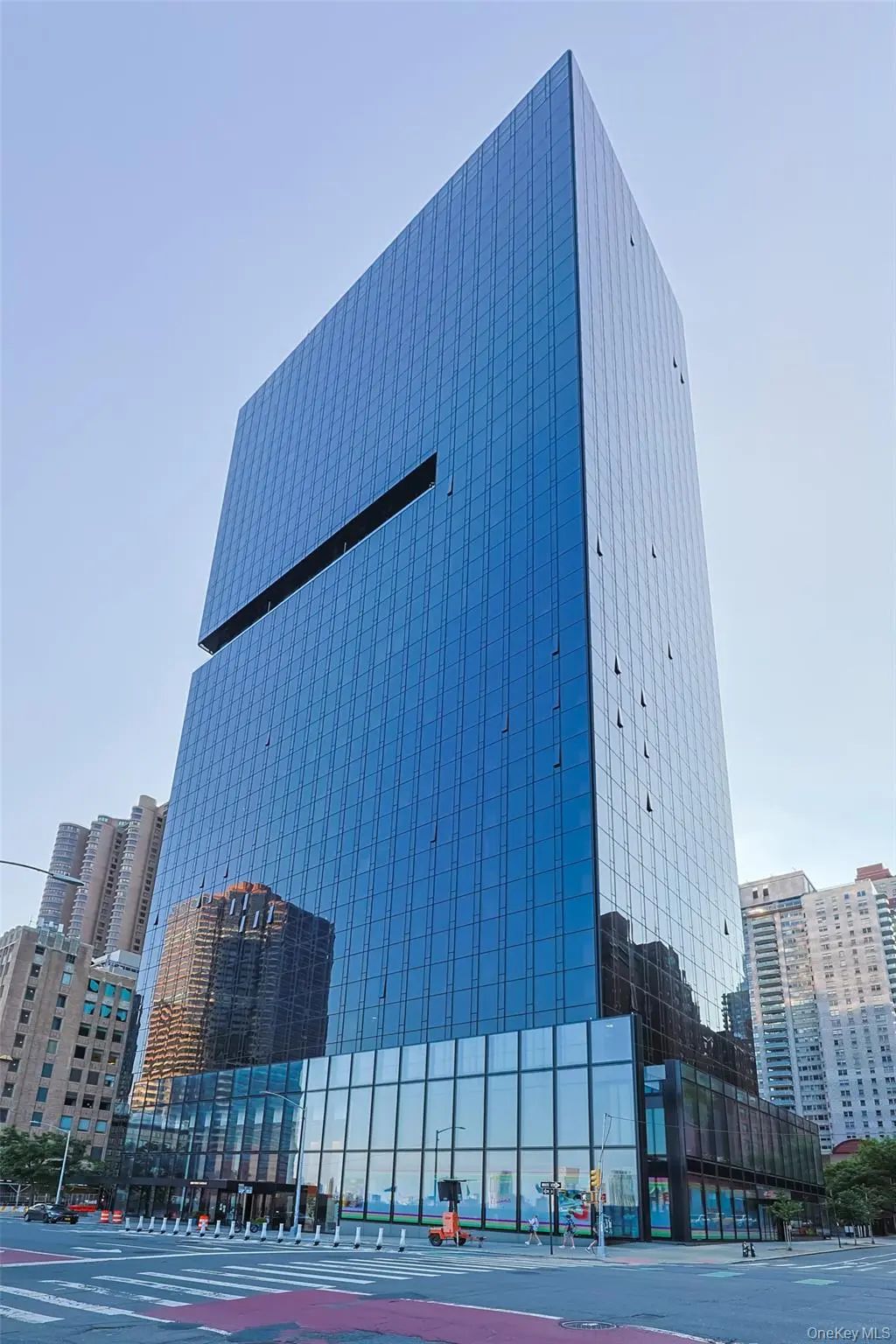 685 1st Avenue # 31f, New York (Manhattan)