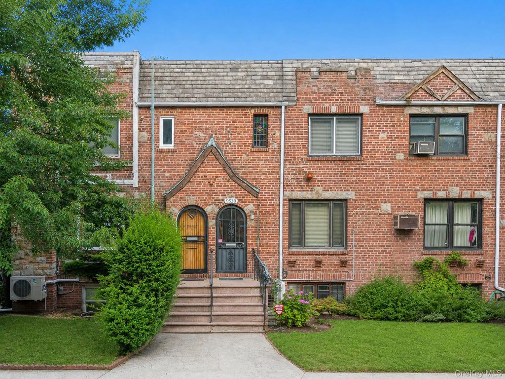 9530 67th Avenue, Rego Park
