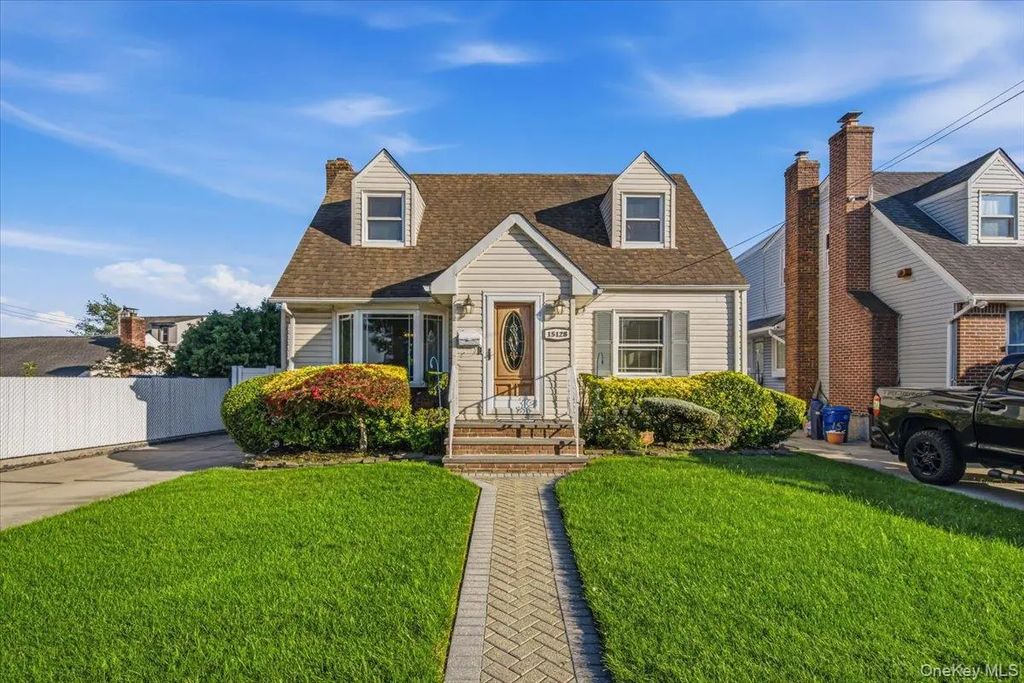 151-28 9th Avenue, Whitestone