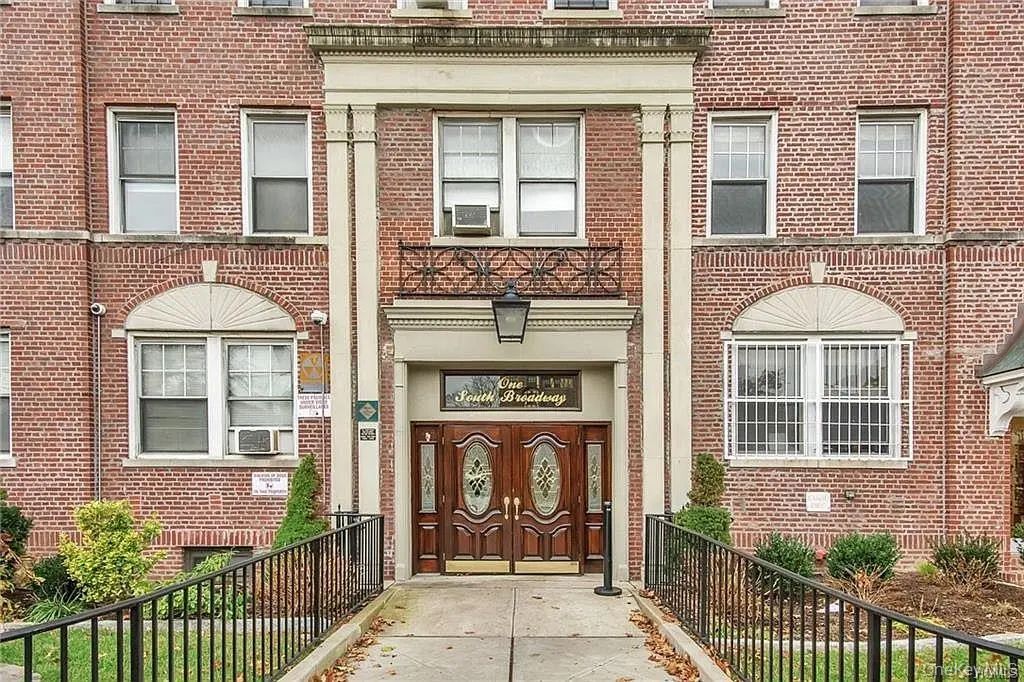 1 S Broadway # 6h, White Plains