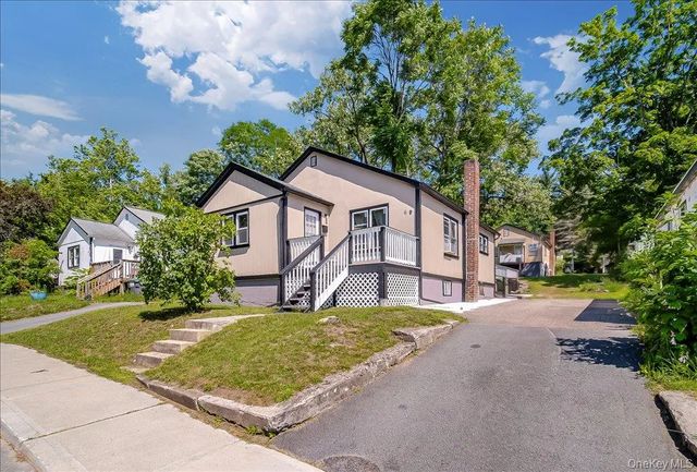6 Hill Street, Ellenville