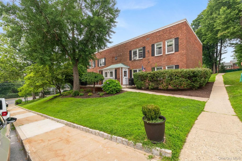 120 N Broadway # 3c, Irvington