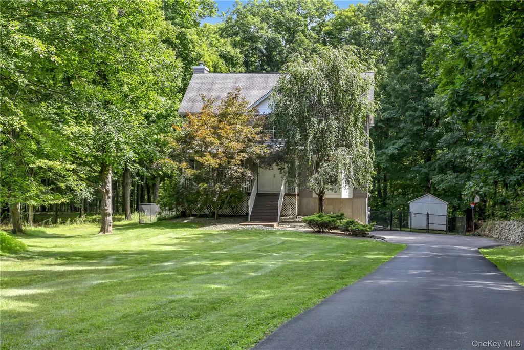 282 Derby Road, Middletown