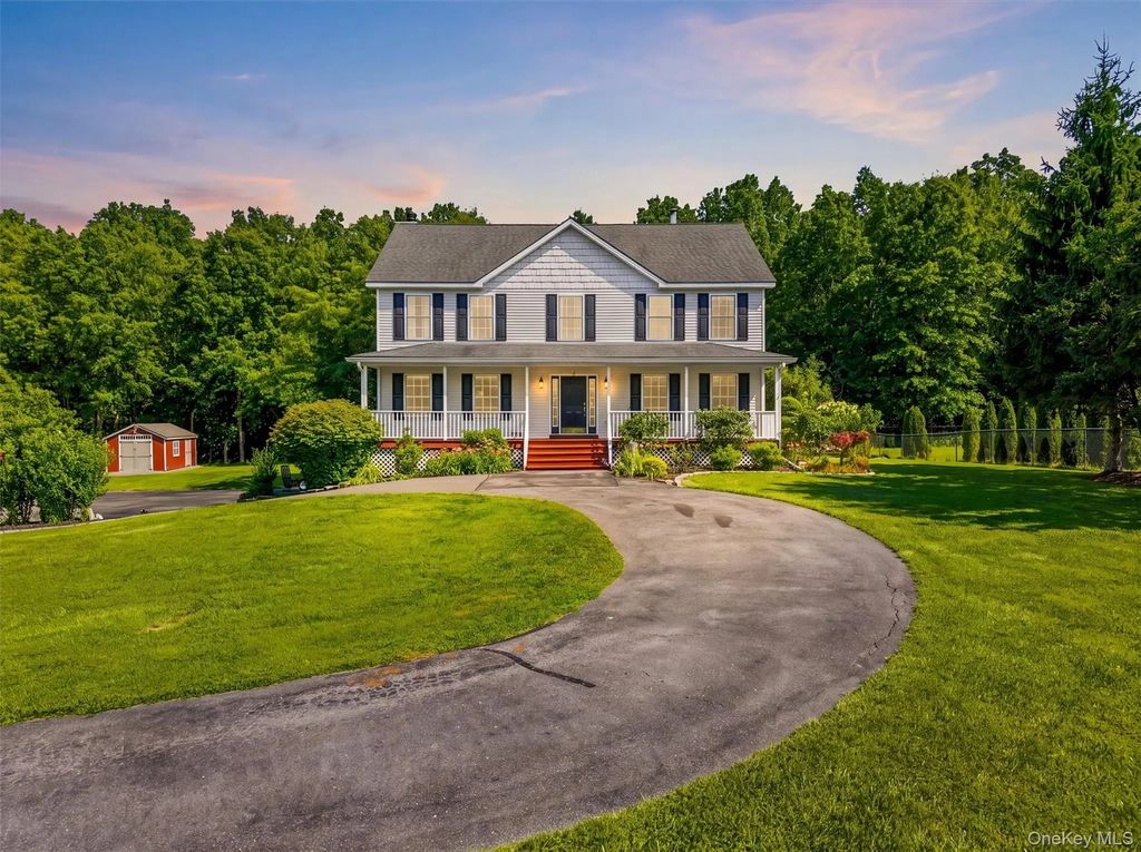 604 Ridgebury Road, Slate Hill