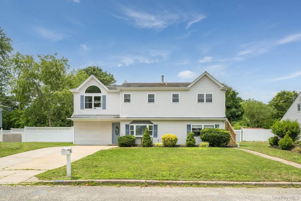 36 Balsam Drive, Medford