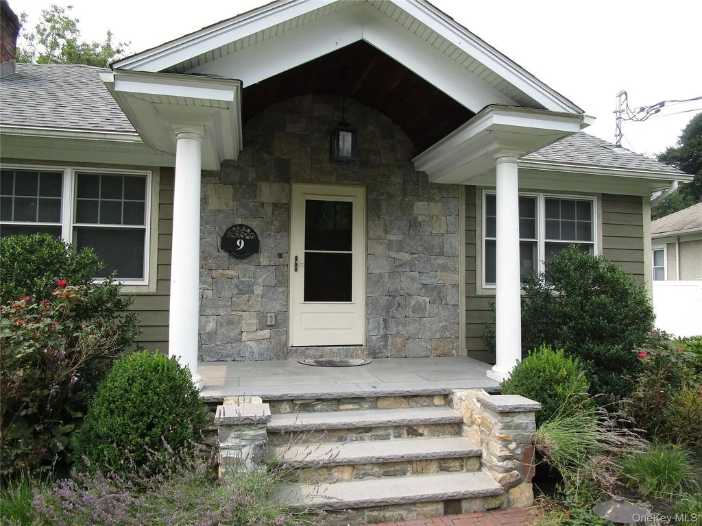 9 Gallows Hill Road, Cortlandt Manor