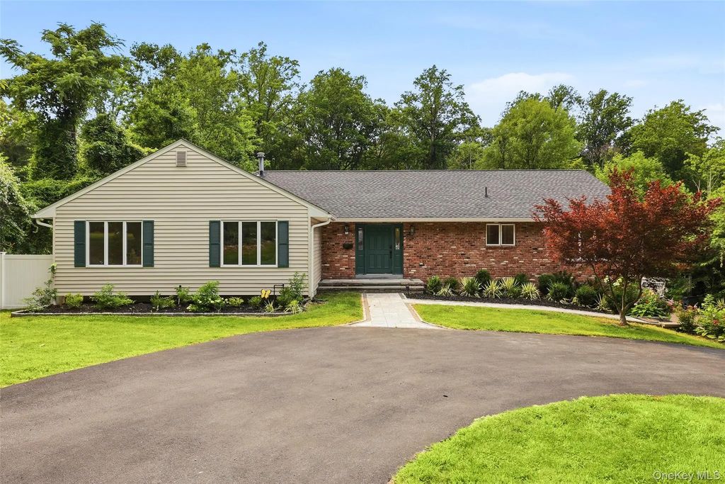 39 Ridge Road, Hartsdale