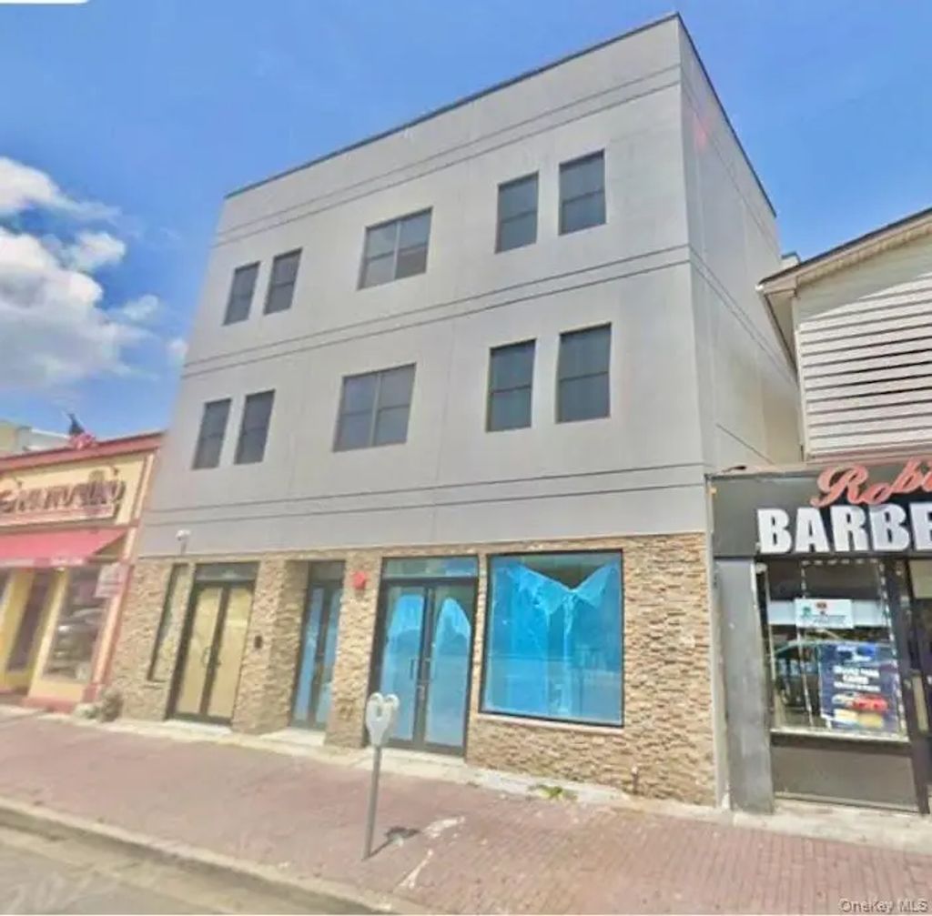 87-89 S Main Street, Freeport