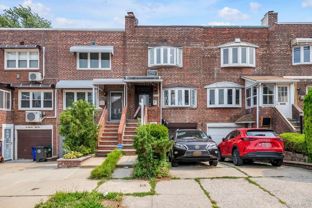 15150 11th Avenue, Whitestone