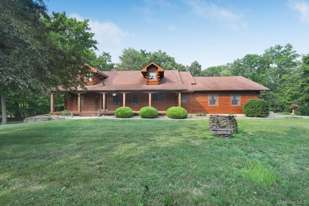 230 Post Road, Slate Hill