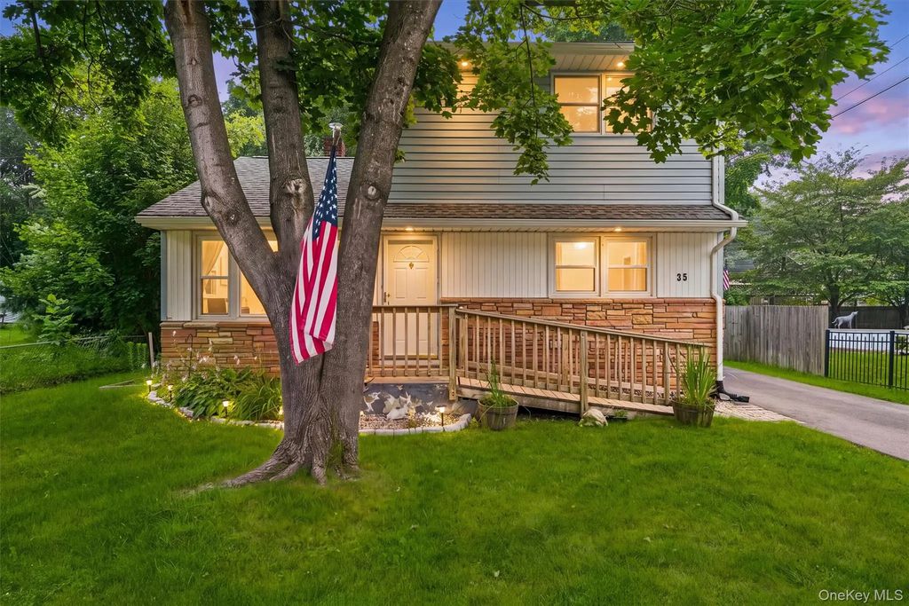 35 Lake Drive, Greenwood Lake
