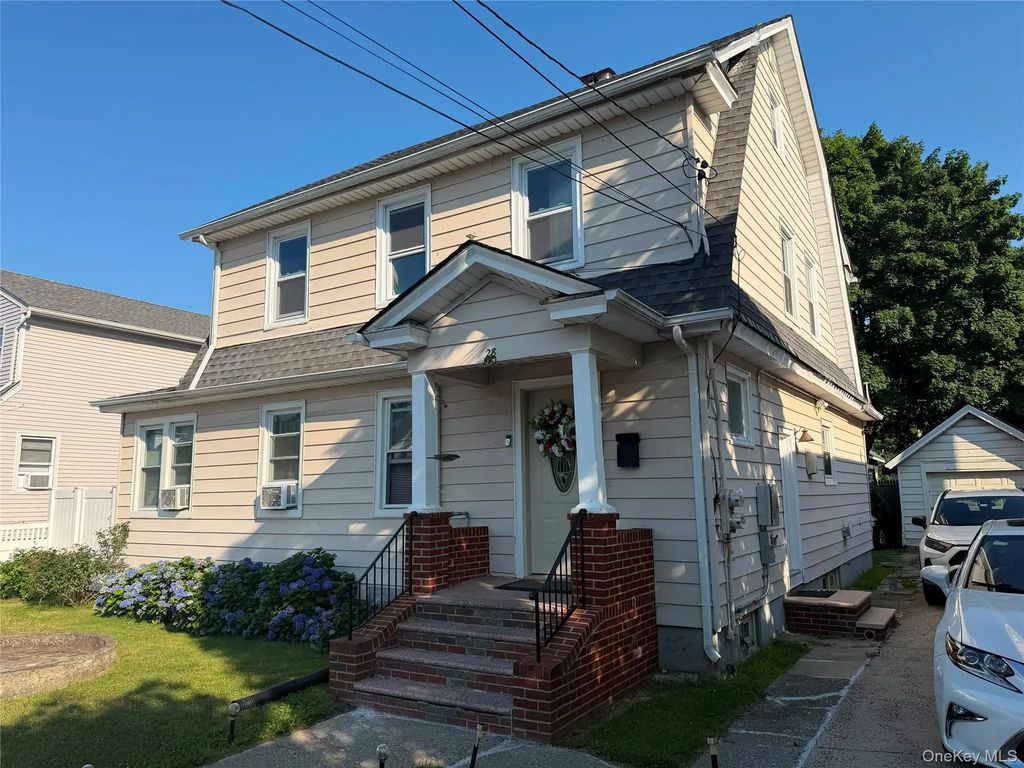 28 Stowe, Hempstead