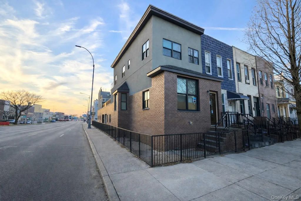 32 Radde Place, Brooklyn