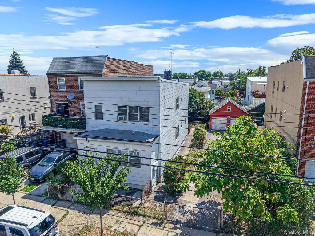 52-67 72nd Street, Maspeth
