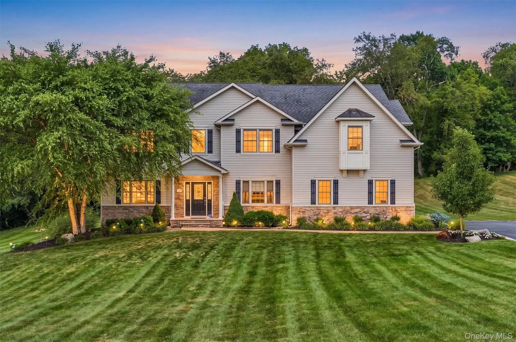 16 Canterbury Lane, Warwick