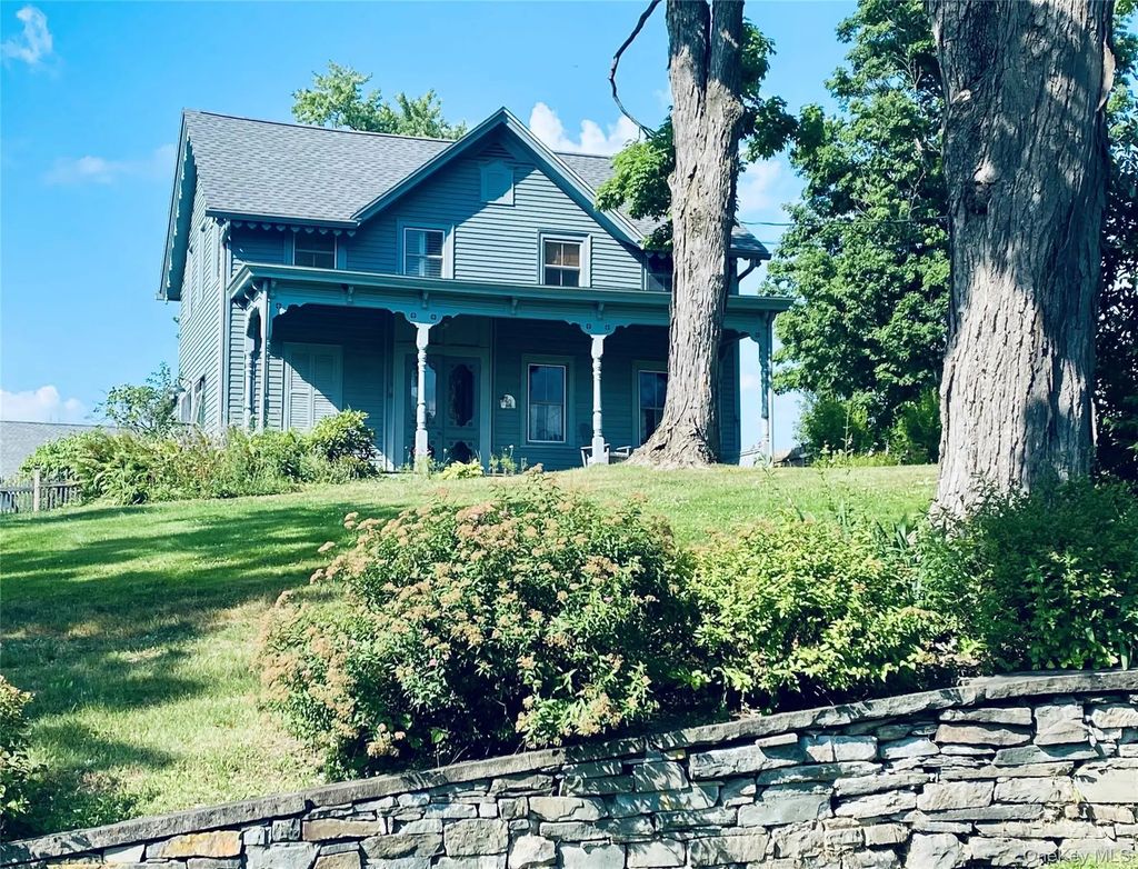 40 Young America Road, Germantown