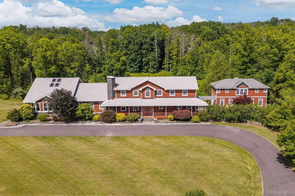 447 Shear Road, Saugerties