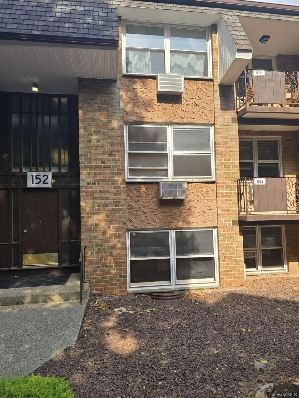 152 Kearsing Parkway # B, Monsey
