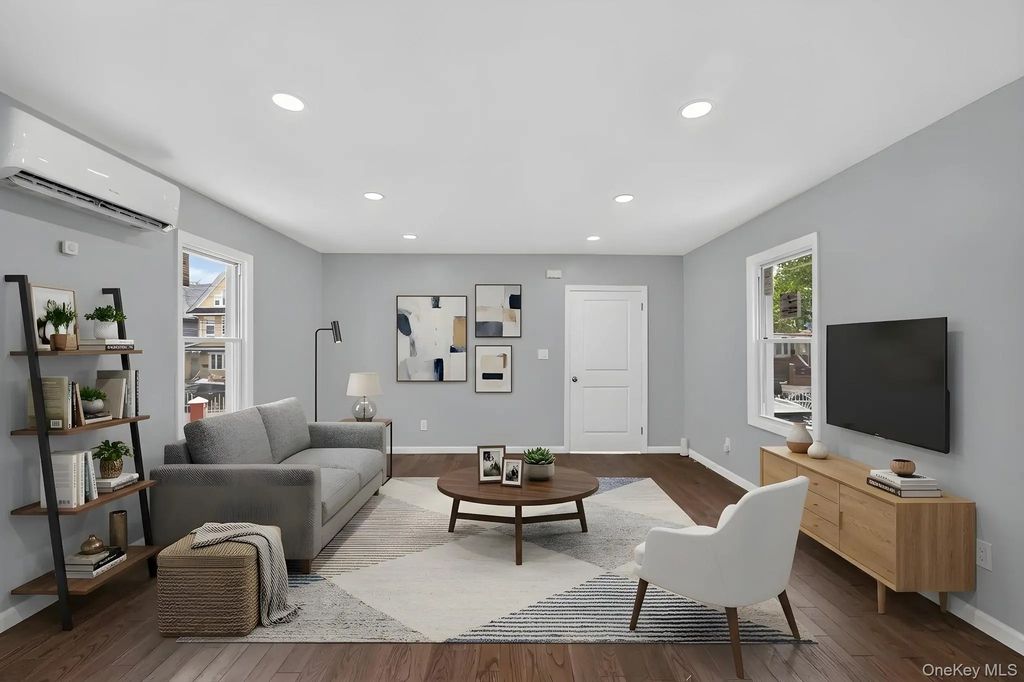 10513 133rd Street, Richmond Hill