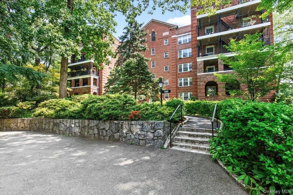 1360 Midland Avenue # Te, Bronxville