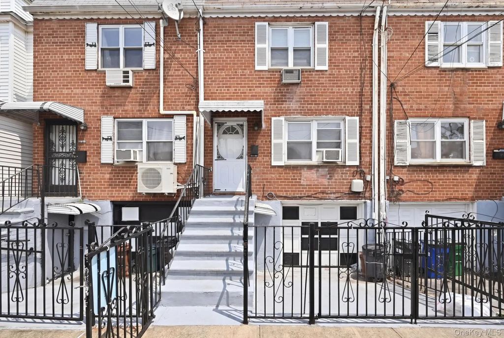 103-19a 110th St. South Richmond Hill, Richmond Hill S.