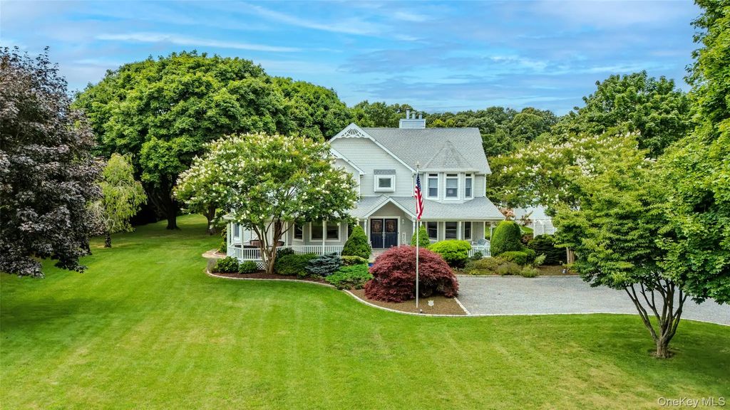 300 Private Road # 8, Cutchogue