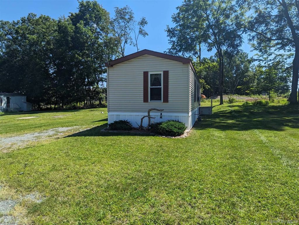 132 North Montgomery Street # C11, Walden